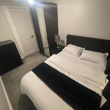 Beautiful En-Suite Bedroom Ipswich Dış mekan fotoğraf