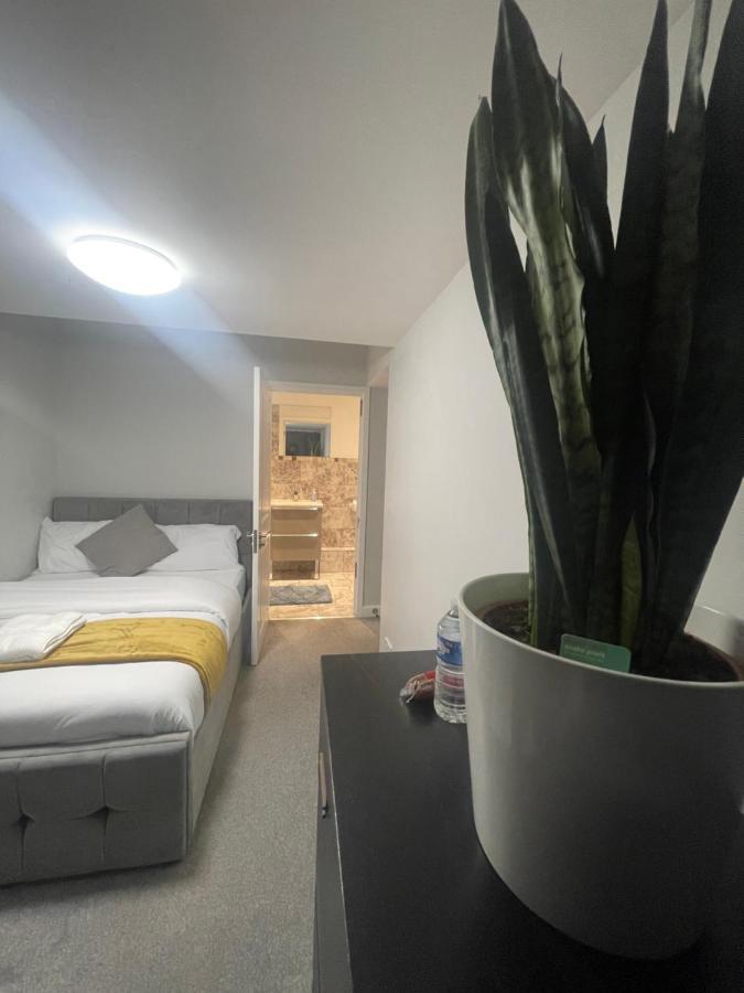 Beautiful En-Suite Bedroom Ipswich Dış mekan fotoğraf